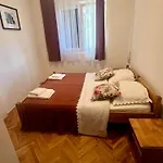 Cozy With Private Terrace Holiday home Mandre