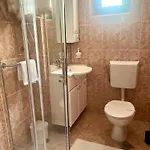 Cozy With Private Terrace * Mandre